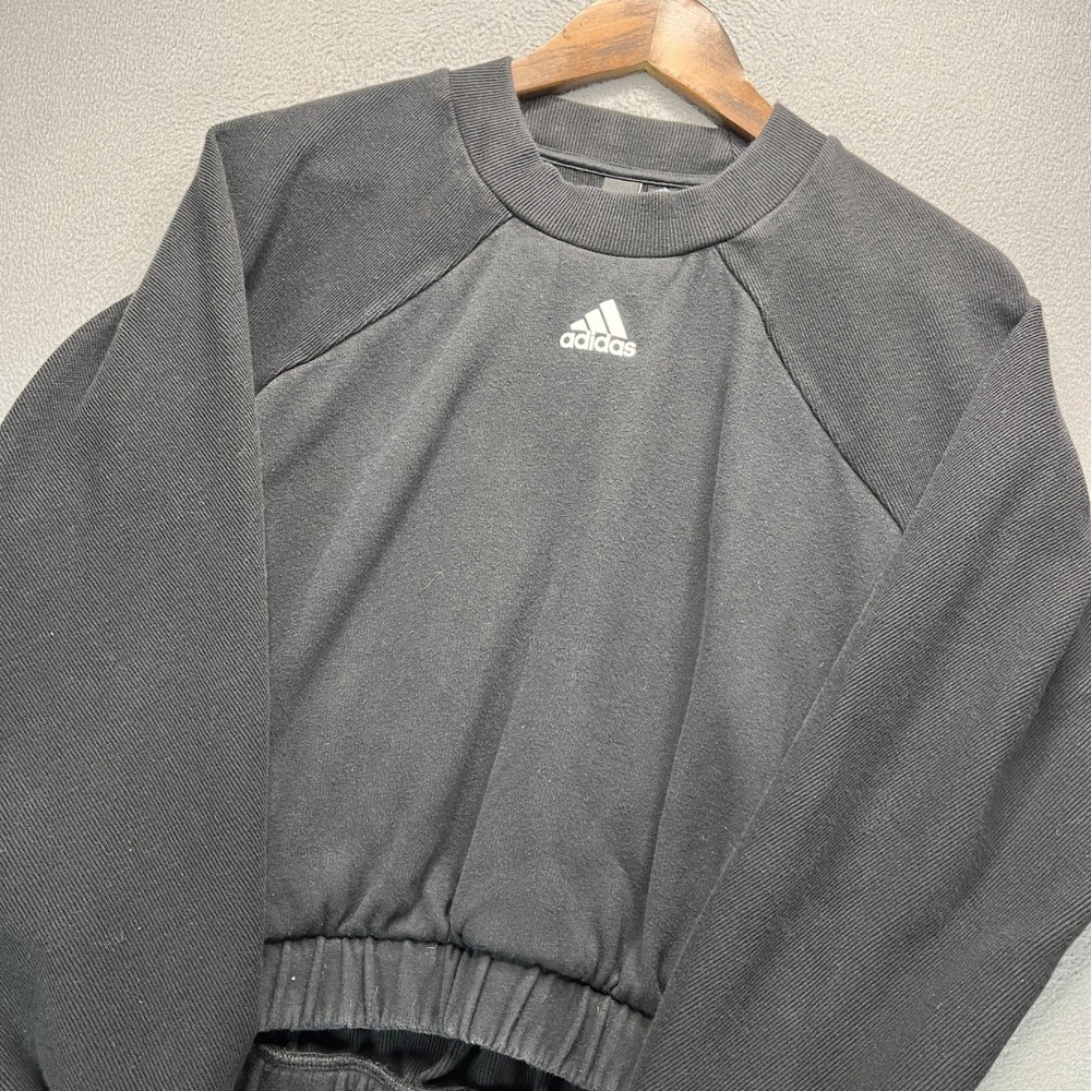 Adidas Cropped Sweatshirt Womens M Black Crewneck Raglan Elastic Hem Pullover